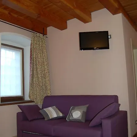 Bed & Breakfast Il Nocciolo Bard