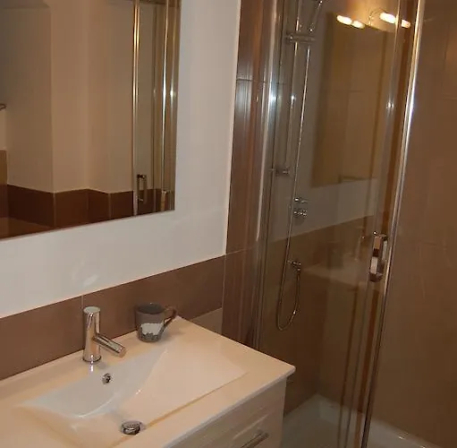 Il Nocciolo Bed & Breakfast Bard